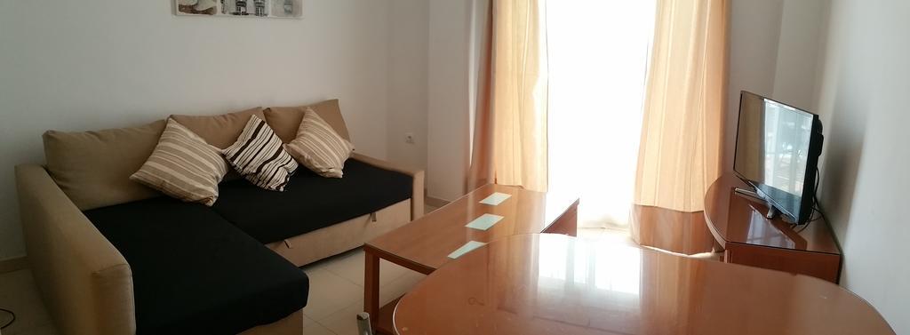 נרחה Apartment Ambrosia מראה חיצוני תמונה